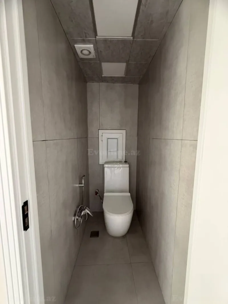 2 otaqlı köhnə tikili mənzil satılır — Əhmədli m., Bakı - şəkil 12