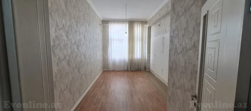 3 otaqlı Mənzil 137 m² 28 May m. Satılır