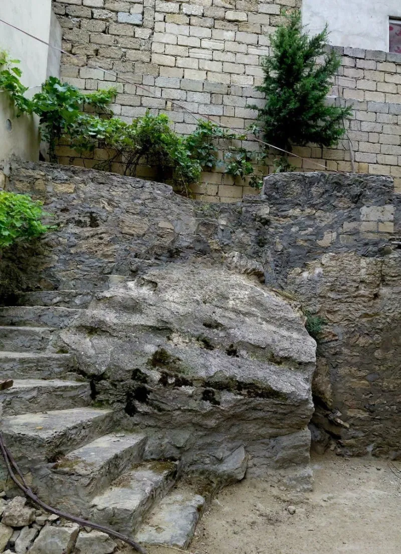 9 otaqlı həyət evi satılır — 8-ci kilometr, Bakı - şəkil 12