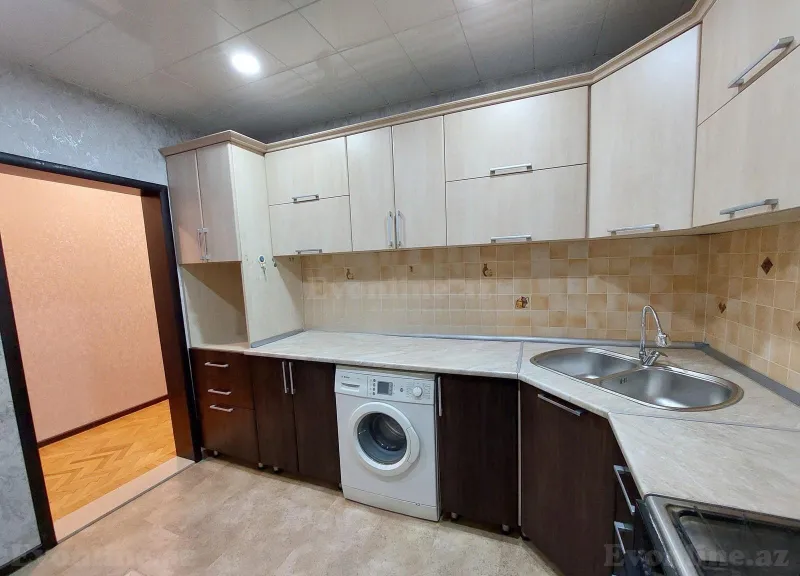 3 otaqlı köhnə tikili mənzil satılır — 28 May m., Bakı - şəkil 12