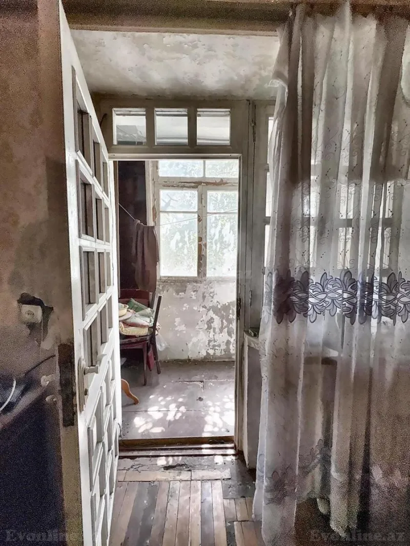 1 otaqlı köhnə tikili mənzil satılır — Yasamal r., Bakı - şəkil 2