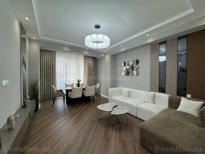 Bakı, Binəqədi r., Azadlıq prospekti m.da 3 otaqlı mənzil satılır