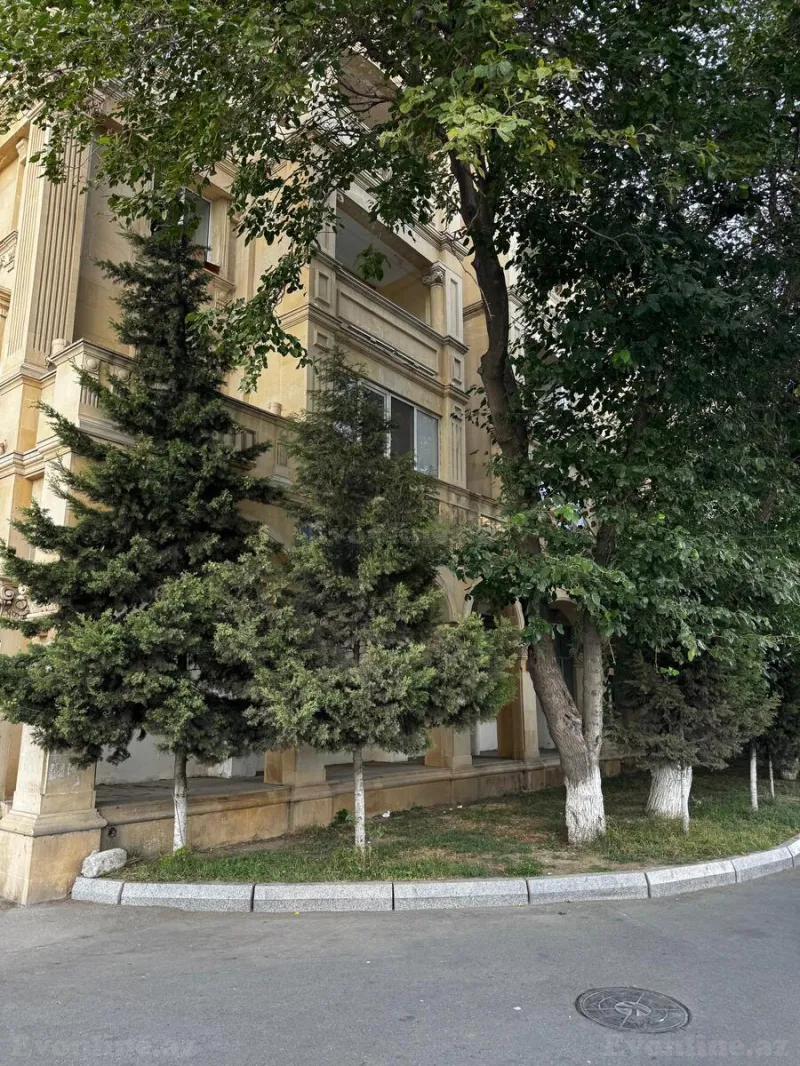 2 otaqlı köhnə tikili mənzil kirayə verilir — Gənclik m., Bakı - şəkil 10