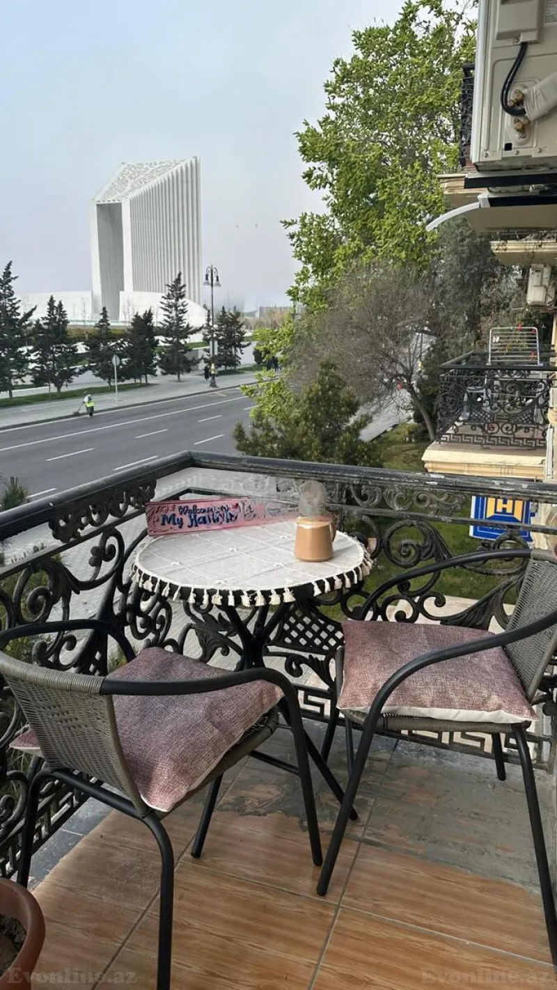 3 otaqlı köhnə tikili mənzil satılır — Xətai r., Bakı - şəkil 2