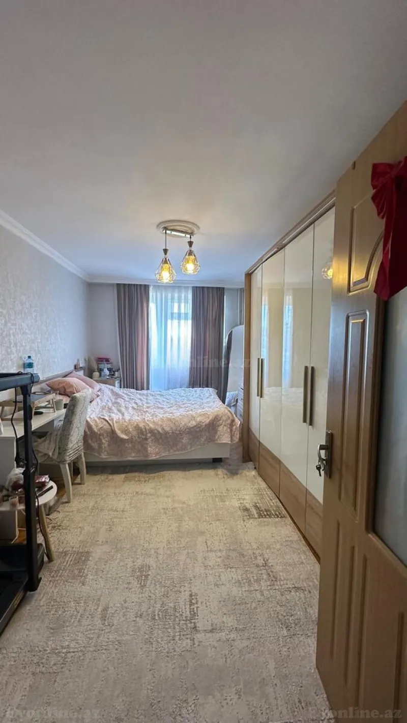 3 otaqlı köhnə tikili mənzil satılır — Xətai r., Bakı - şəkil 6