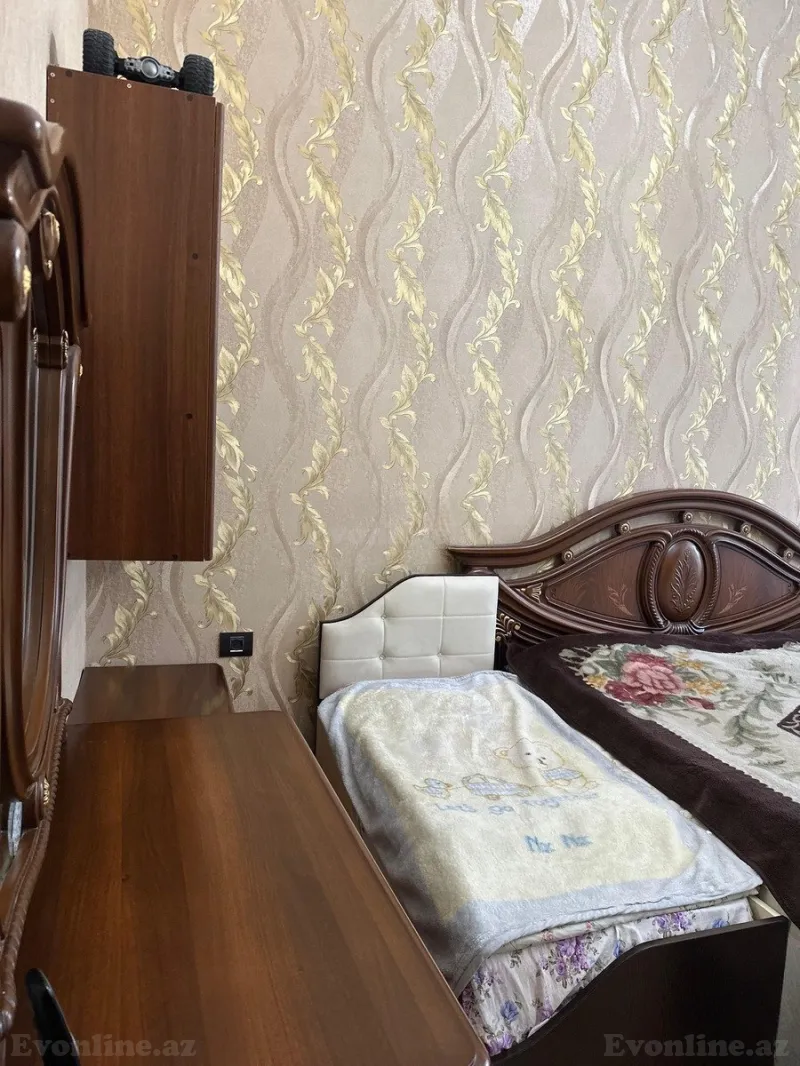 4 otaqlı köhnə tikili mənzil satılır — Səbail r., Bakı - şəkil 10