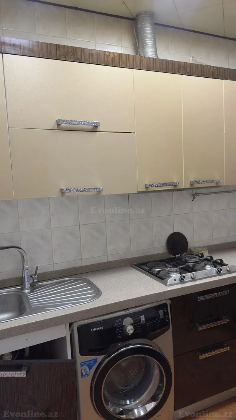 4 otaqlı köhnə tikili mənzil satılır — Səbail r., Bakı - şəkil 19