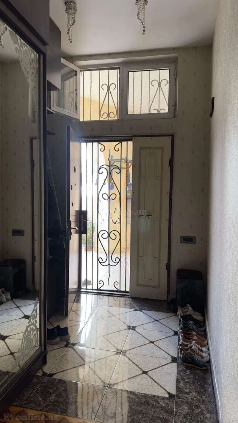 4 otaqlı köhnə tikili mənzil satılır — Səbail r., Bakı - şəkil 22