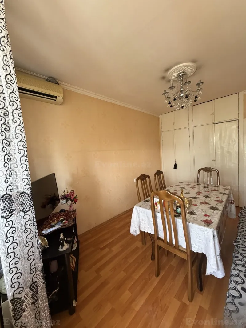 2 otaqlı köhnə tikili mənzil satılır — Həzi Aslanov m., Bakı - şəkil 3