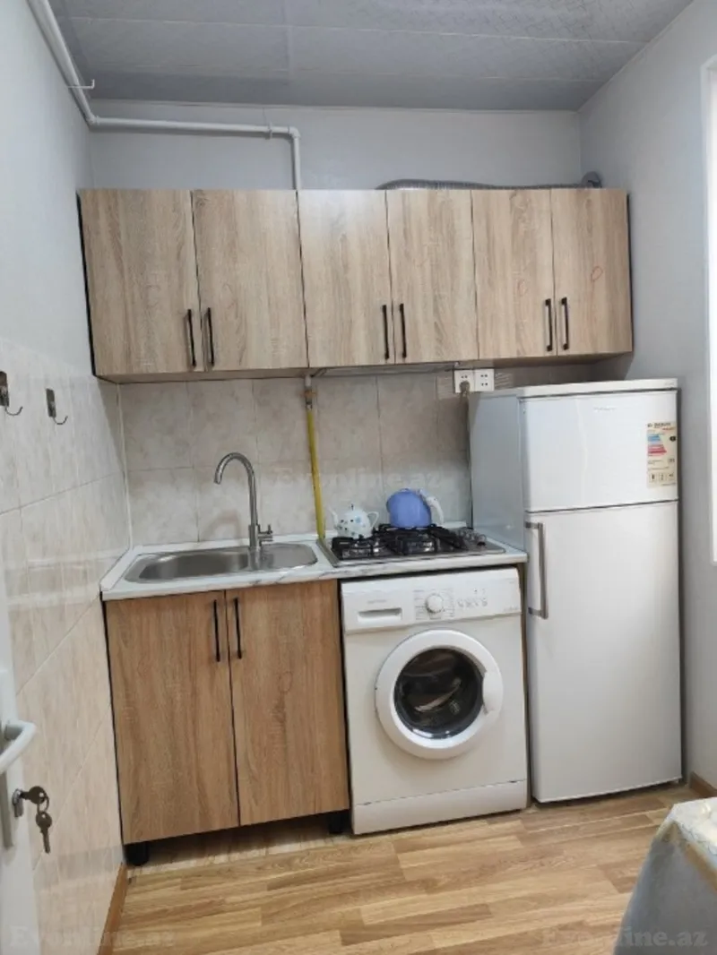 1 otaqlı köhnə tikili mənzil kirayə verilir — 2-ci mikrorayon, Bakı - şəkil 4