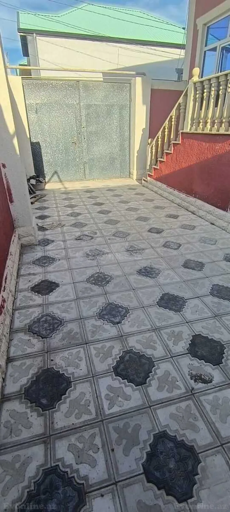 3 otaqlı həyət evi satılır — Zabrat, Bakı - şəkil 2
