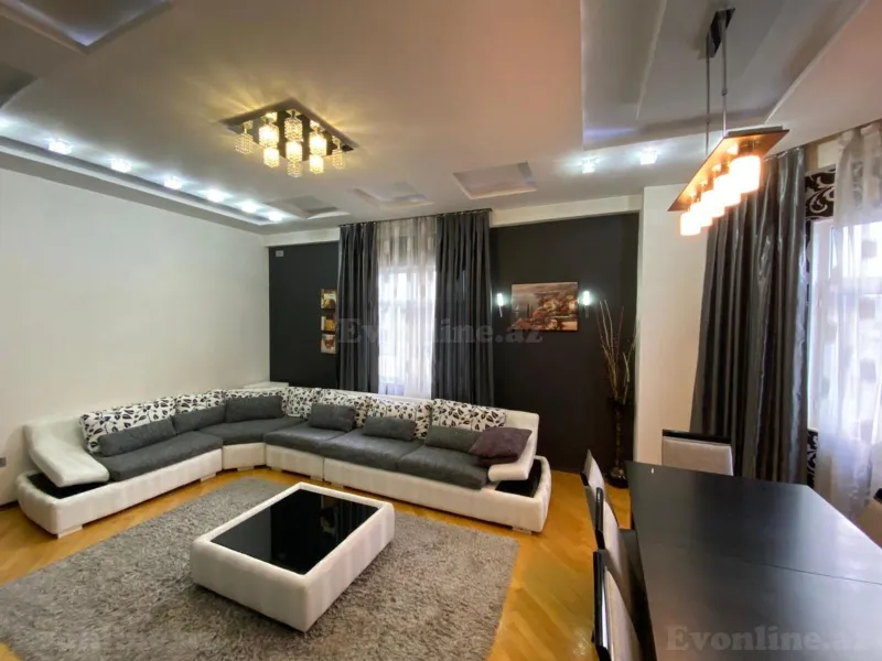 3 otaqlı Mənzil 140 m² İnşaatçılar m. Kirayə verilir
