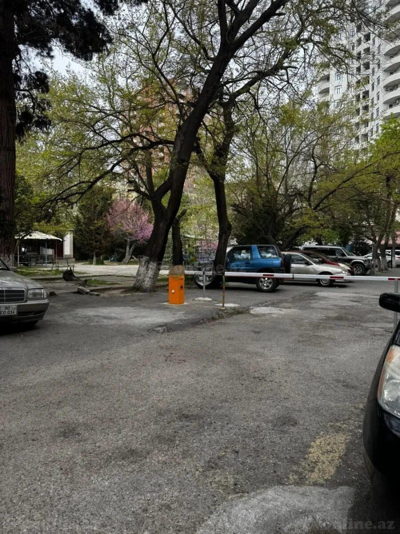 2 otaqlı köhnə tikili mənzil satılır — İnşaatçılar m., Bakı - şəkil 2