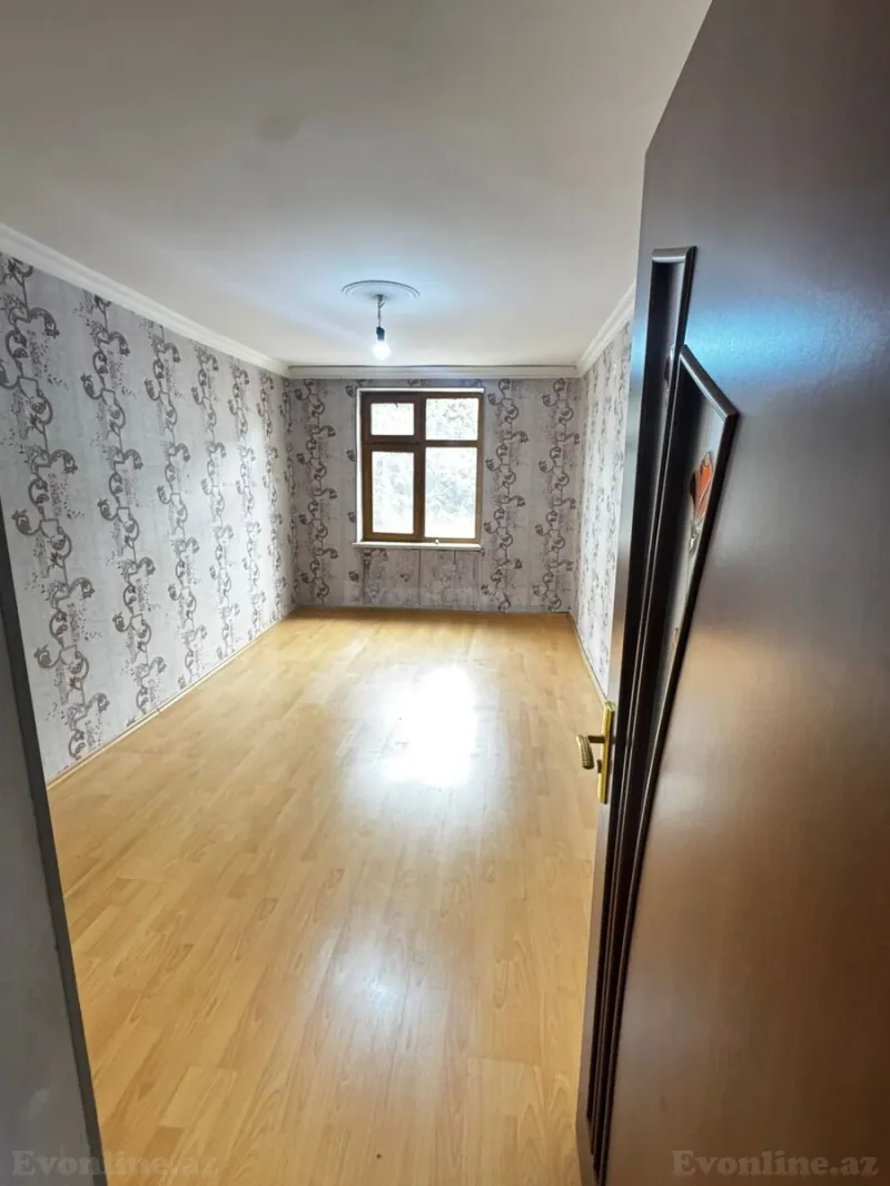 2 otaqlı köhnə tikili mənzil satılır — İnşaatçılar m., Bakı - şəkil 3
