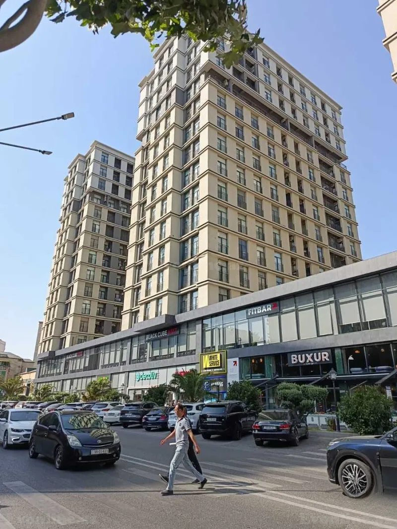 3 otaqlı Mənzil 127.8 m² Gənclik m. Satılır