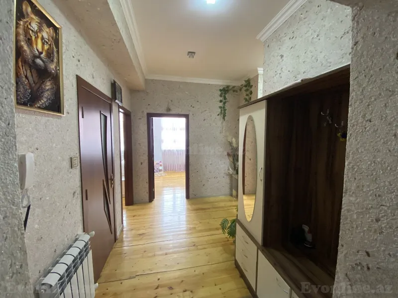 Bakı, Abşeron r., Ceyranbatanda 3 otaqlı mənzil satılır