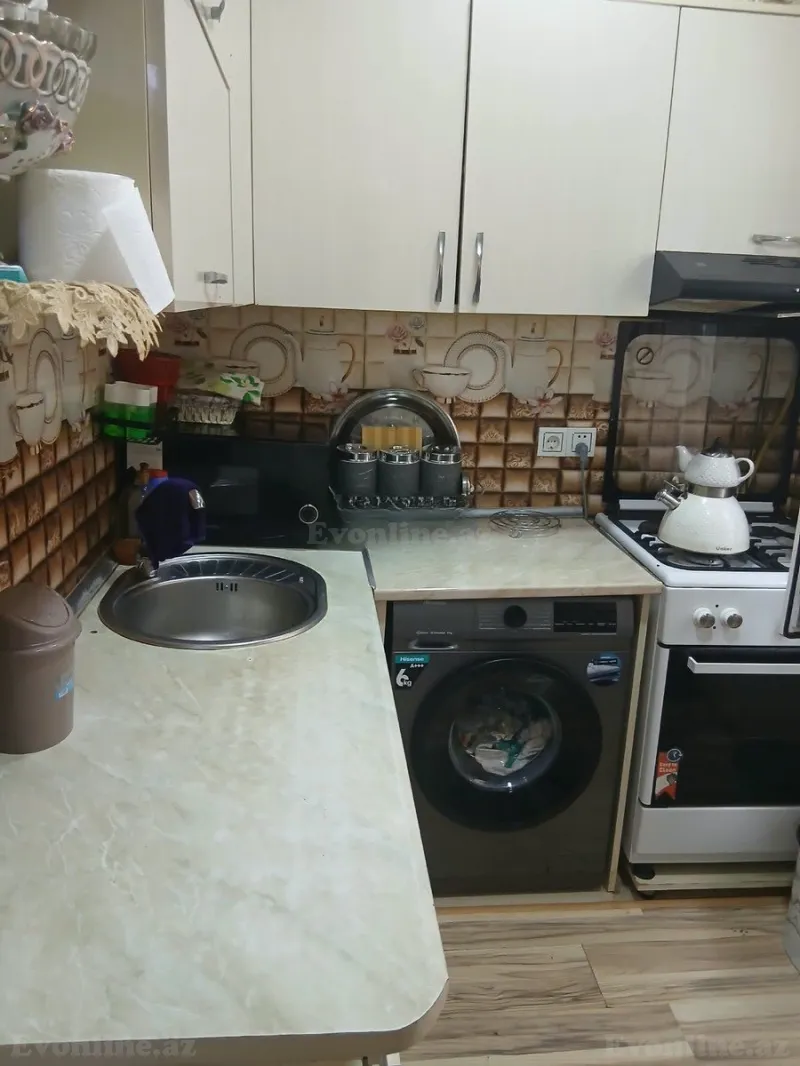 2 otaqlı köhnə tikili mənzil satılır — 6-cı mikrorayon, Bakı - şəkil 5