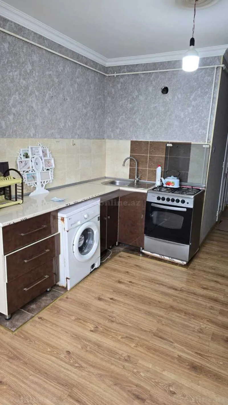 2 otaqlı köhnə tikili mənzil satılır — Hövsan, Bakı - şəkil 3