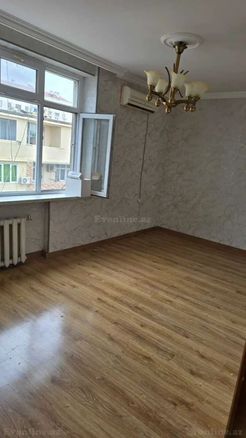 2 otaqlı köhnə tikili mənzil satılır — Hövsan, Bakı - şəkil 4