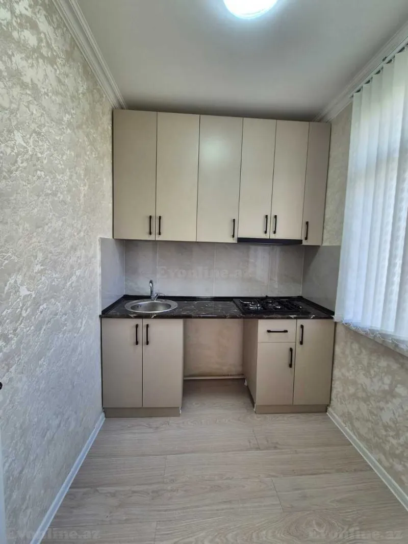 2 otaqlı köhnə tikili mənzil satılır — 7-ci mikrorayon, Bakı - şəkil 15