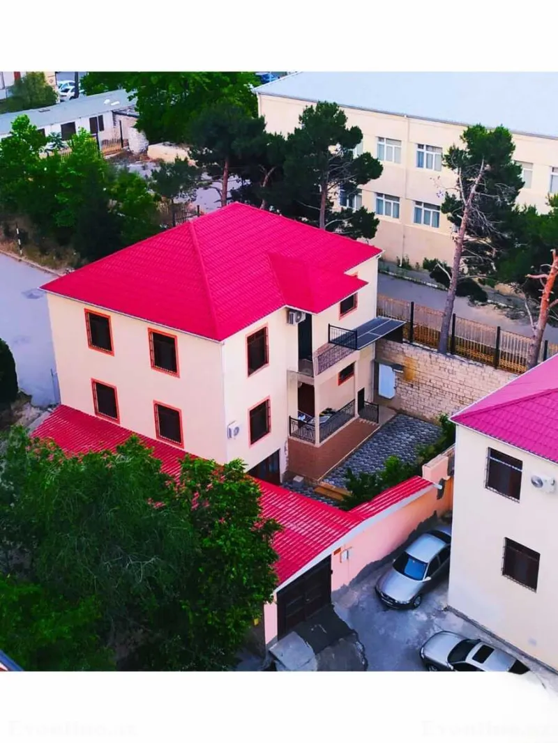 6 otaqlı Həyət evi 210 m² Əhmədli Satılır