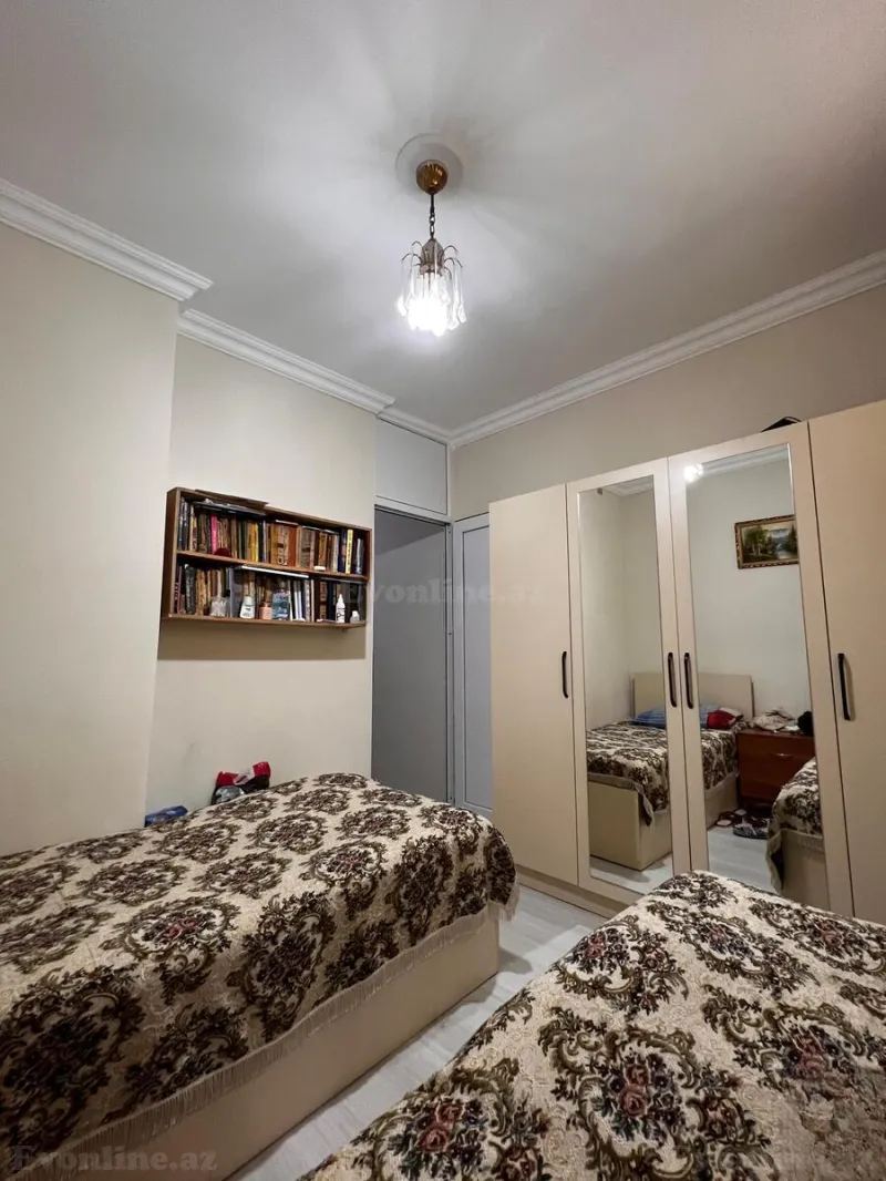 3 otaqlı köhnə tikili mənzil satılır — 9-cu mikrorayon, Bakı - şəkil 4