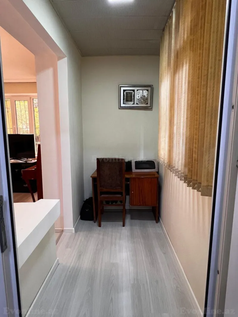 3 otaqlı köhnə tikili mənzil satılır — 9-cu mikrorayon, Bakı - şəkil 6