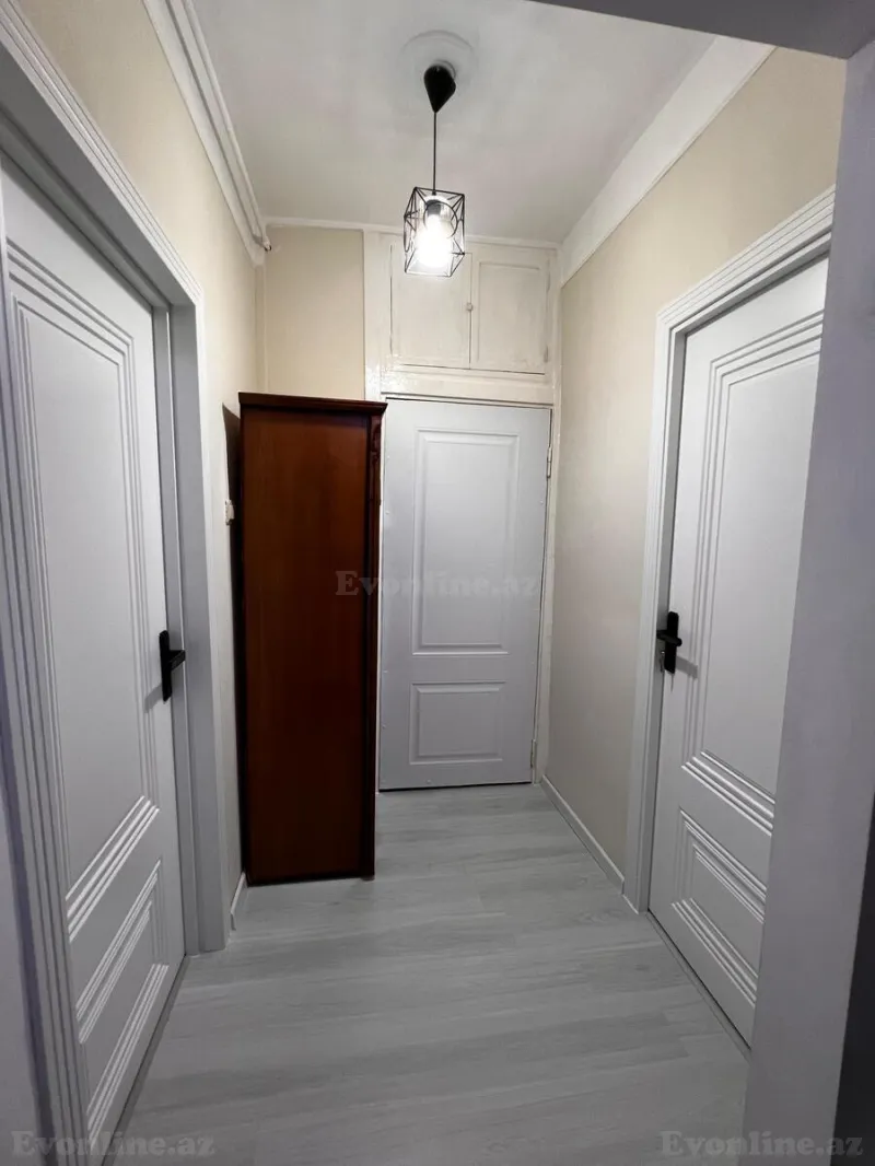 3 otaqlı köhnə tikili mənzil satılır — 9-cu mikrorayon, Bakı - şəkil 7
