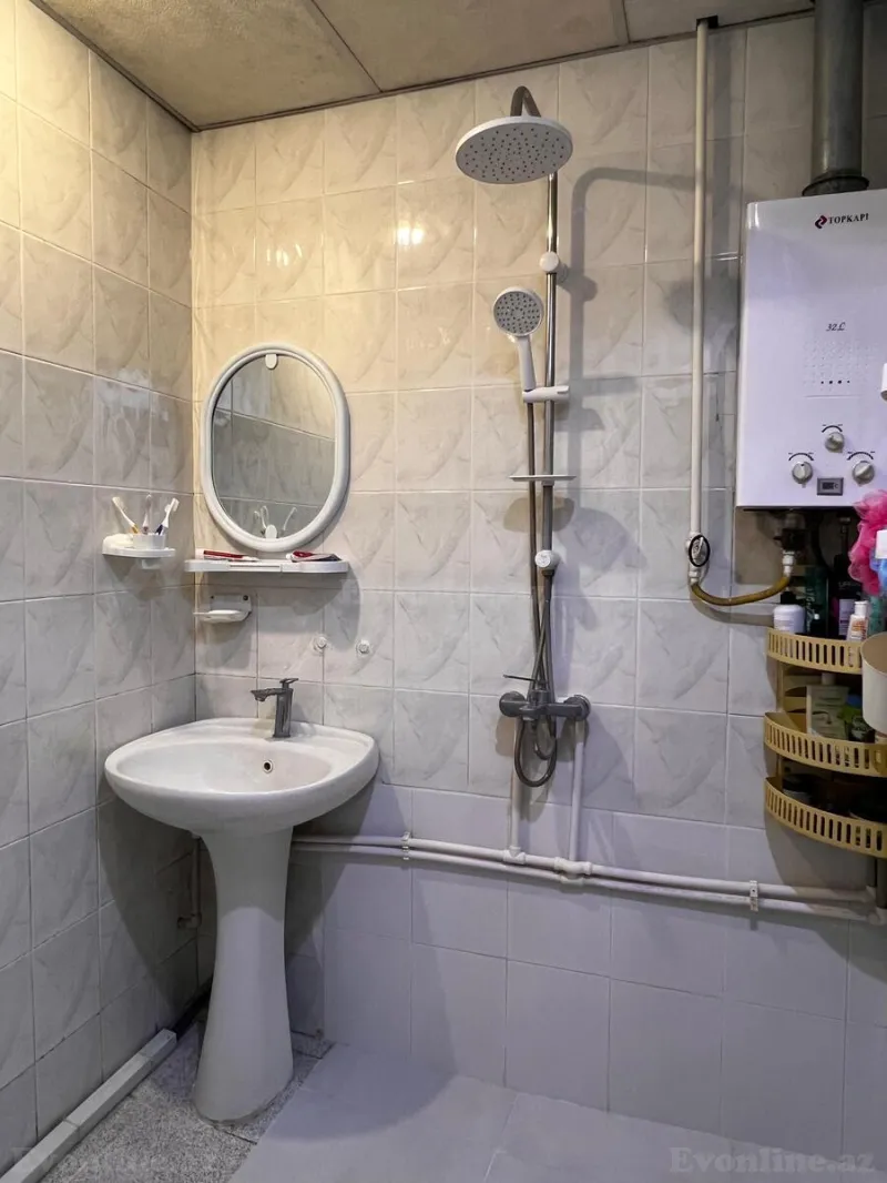 3 otaqlı köhnə tikili mənzil satılır — 9-cu mikrorayon, Bakı - şəkil 9