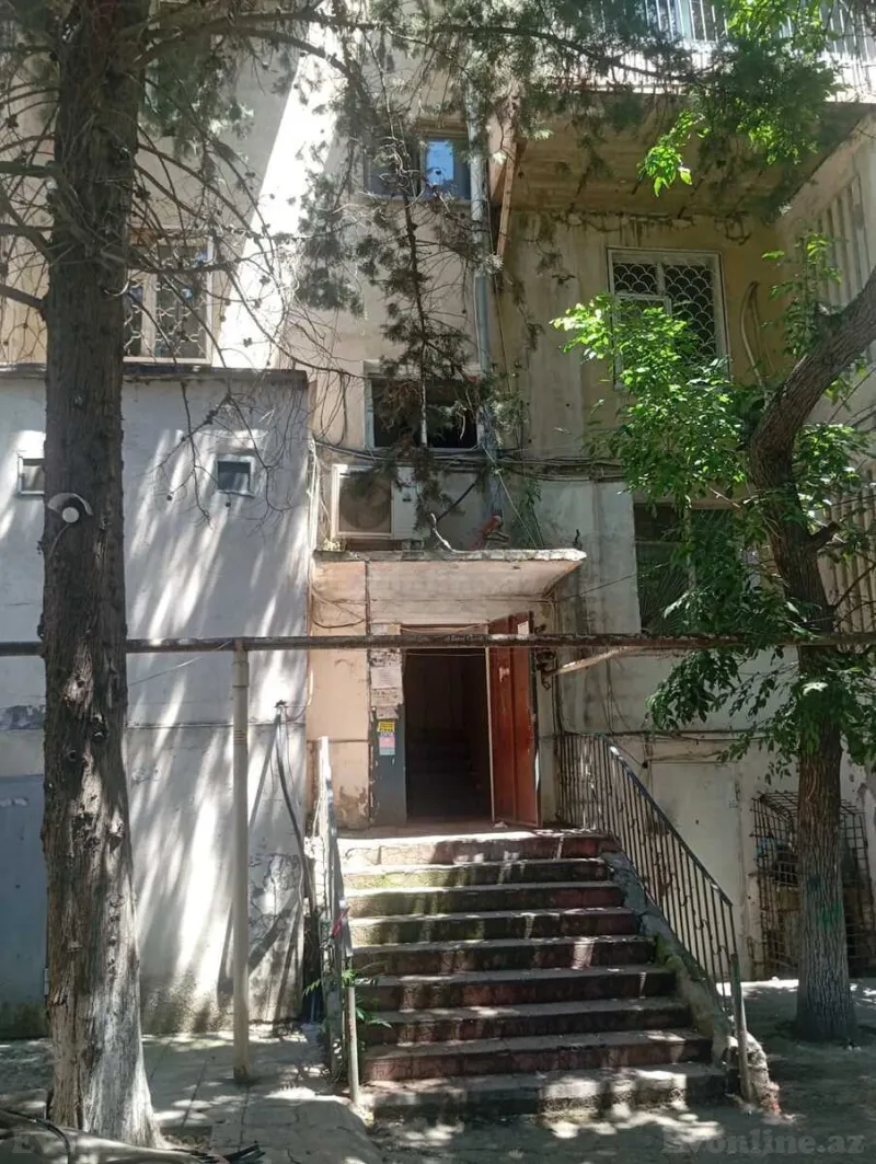 3 otaqlı köhnə tikili mənzil satılır — Nəsimi r., Bakı - şəkil 9