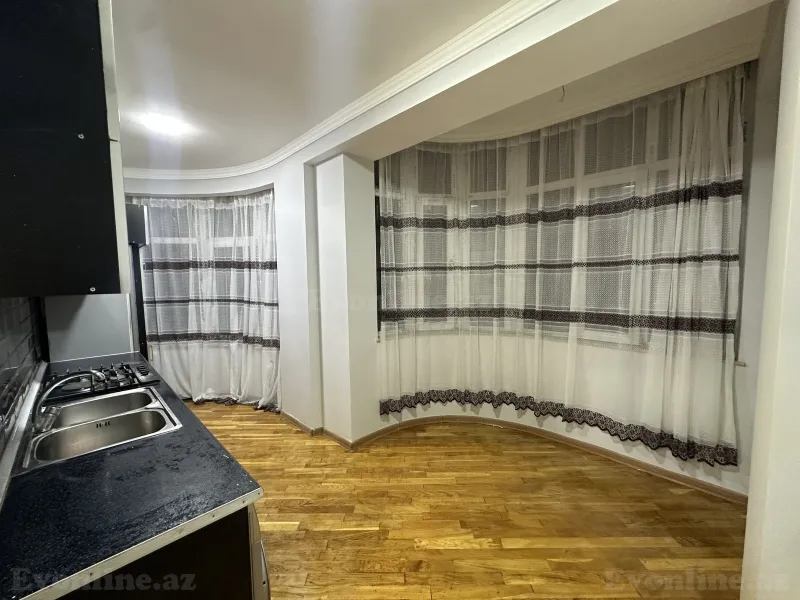 2 otaqlı Mənzil 58 m² Elmlər Akademiyası m. Satılır