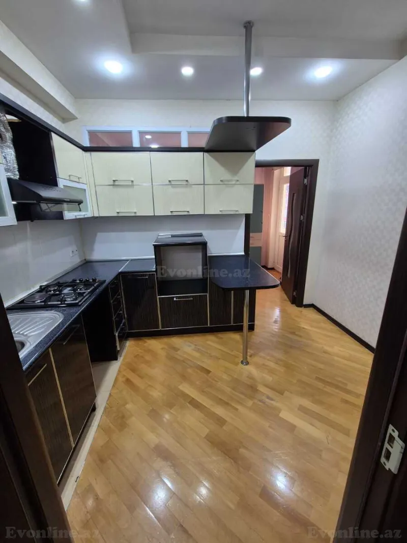 3 otaqlı yeni tikili mənzil satılır — Yeni Yasamal, Bakı - şəkil 11