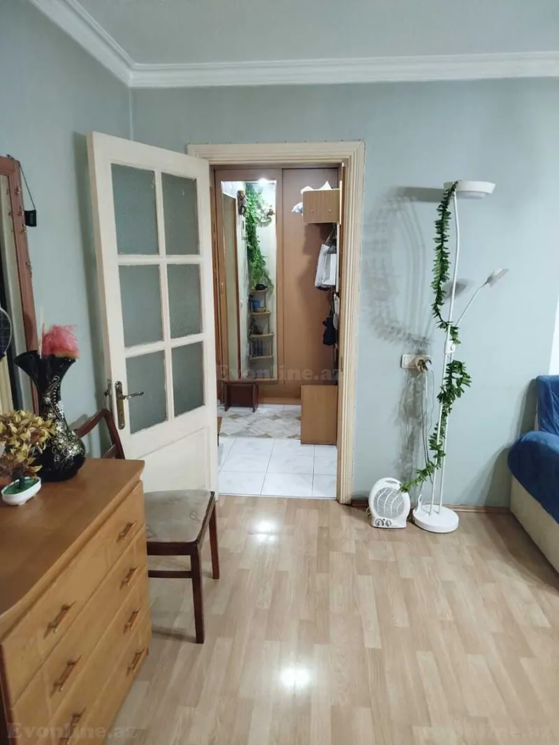 3 otaqlı köhnə tikili mənzil satılır — Gənclik m., Bakı - şəkil 10