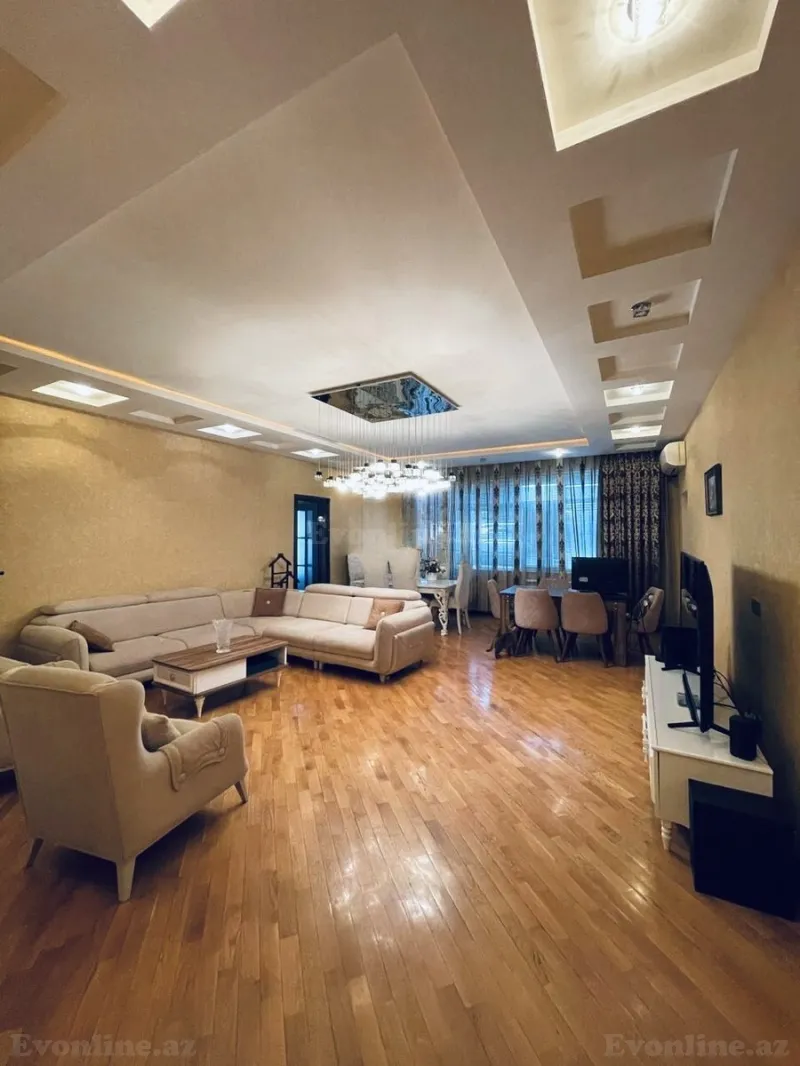 4 otaqlı Mənzil 200 m² Nəsimi r. Satılır