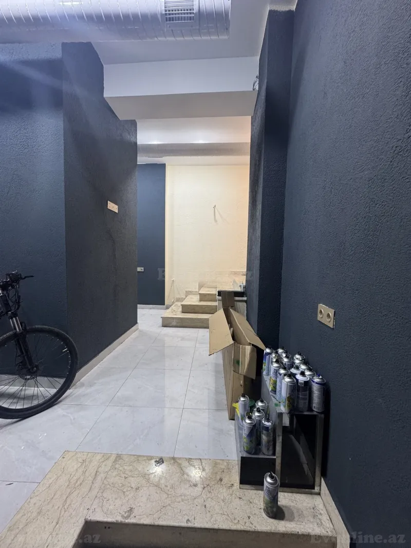Obyekt 30 m² Səbail r. Kirayə verilir