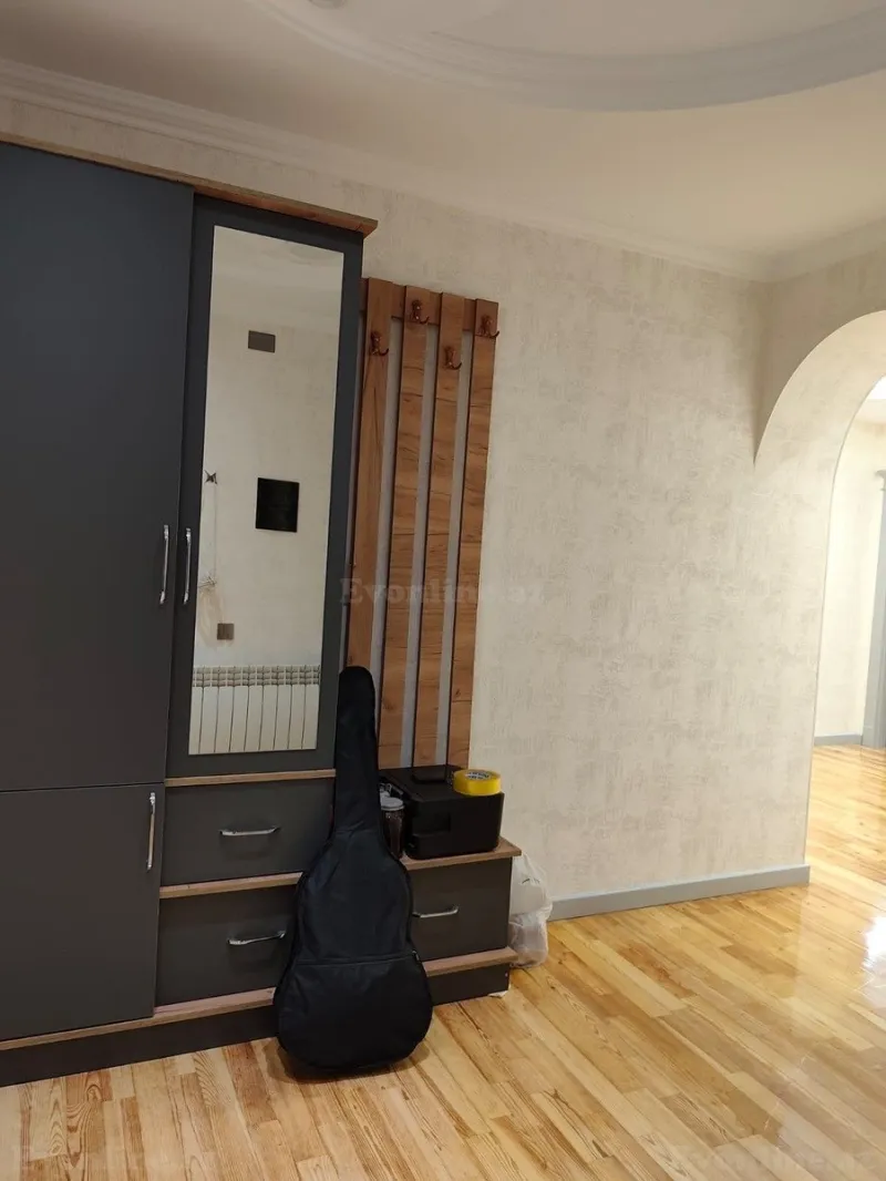 3 otaqlı Mənzil 101.5 m² Yeni Yasamal Satılır