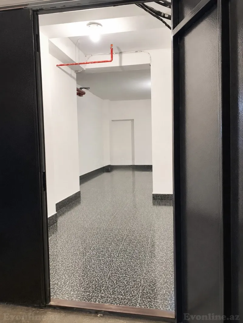 Obyekt 90 m² Nizami m. Kirayə verilir