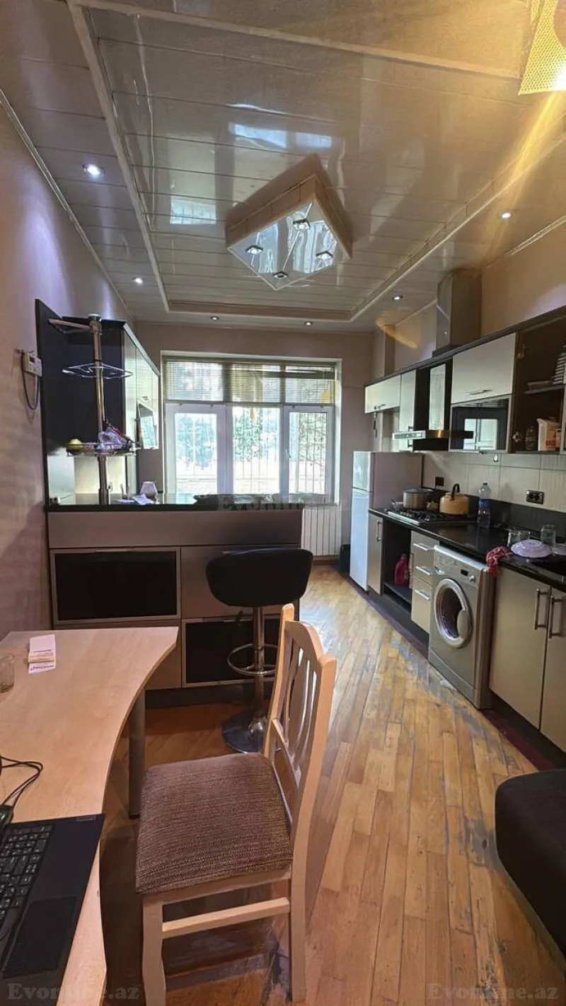 3 otaqlı Mənzil 110 m² Əhmədli Kirayə verilir