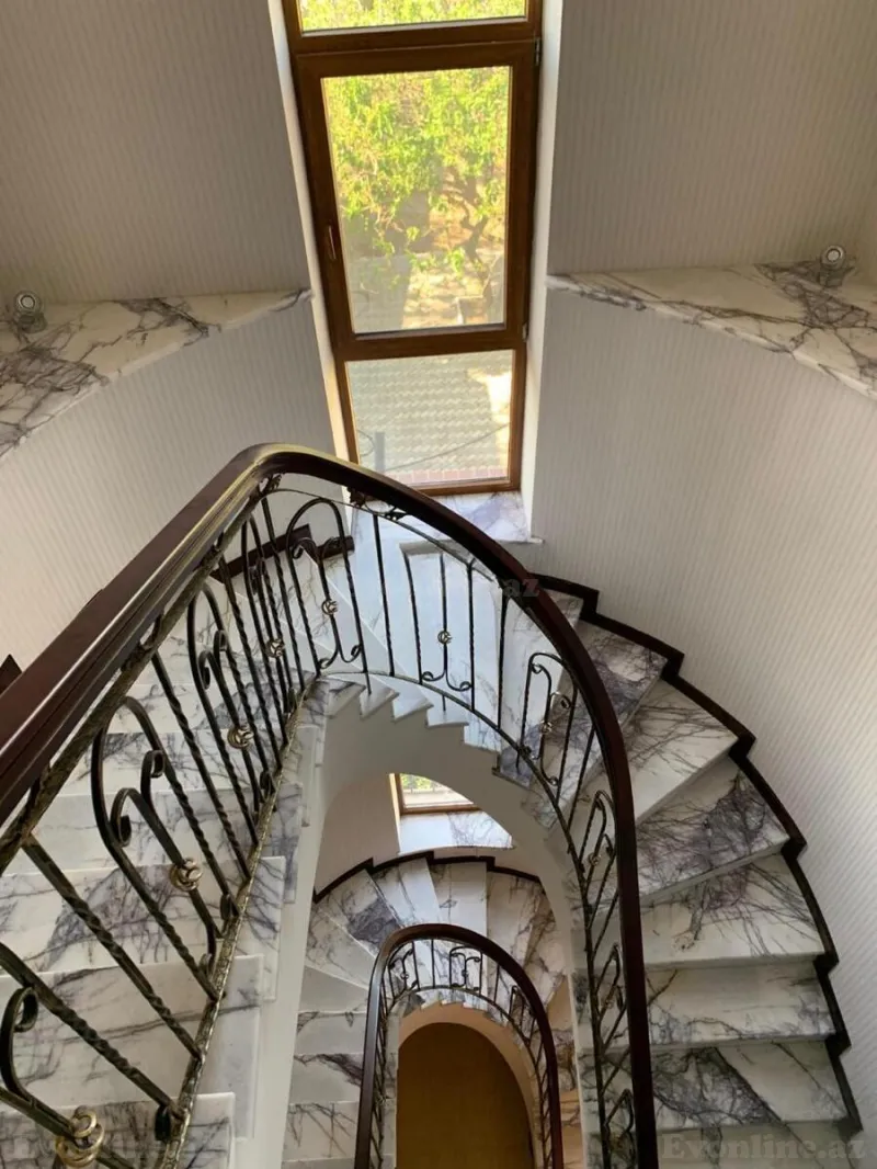 8 otaqlı həyət evi satılır — Novxanı, Bakı - şəkil 8