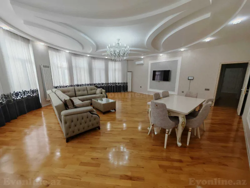 3 otaqlı Mənzil 150 m² Xətai r. Kirayə verilir