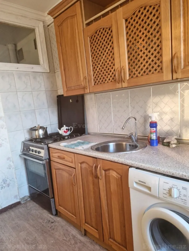 2 otaqlı köhnə tikili mənzil satılır — Bakmil m., Bakı - şəkil 8