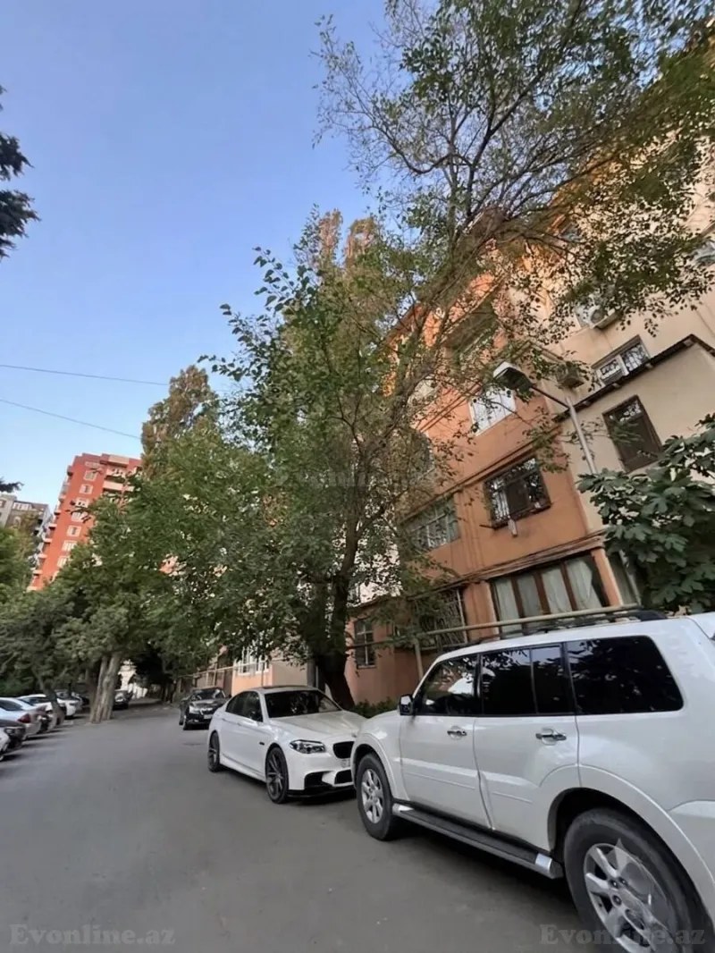 2 otaqlı köhnə tikili mənzil satılır — Bakmil m., Bakı - şəkil 13