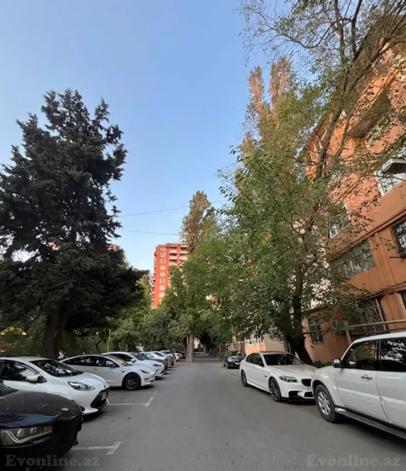 2 otaqlı köhnə tikili mənzil satılır — Bakmil m., Bakı - şəkil 15