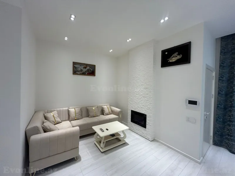 2 otaqlı Mənzil 42 m² Köhnə Günəşli Kirayə verilir