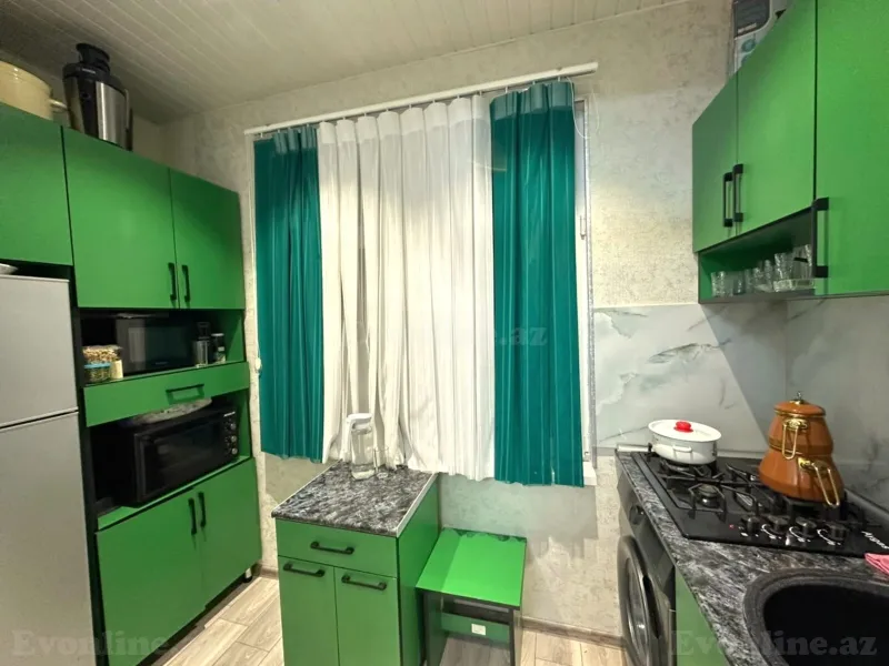 3 otaqlı köhnə tikili mənzil satılır — 7-ci mikrorayon, Bakı - şəkil 12