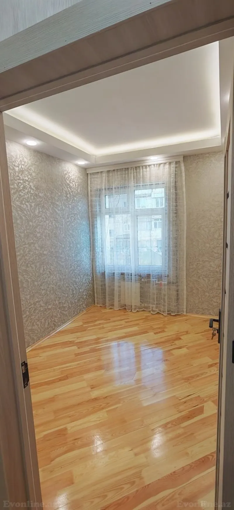 1 otaqlı köhnə tikili mənzil kirayə verilir — İnşaatçılar m., Bakı - şəkil 4