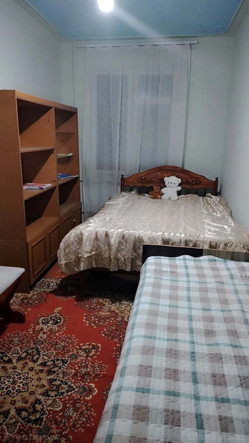 3 otaqlı köhnə tikili mənzil kirayə verilir — 5-ci mikrorayon, Bakı - şəkil 2