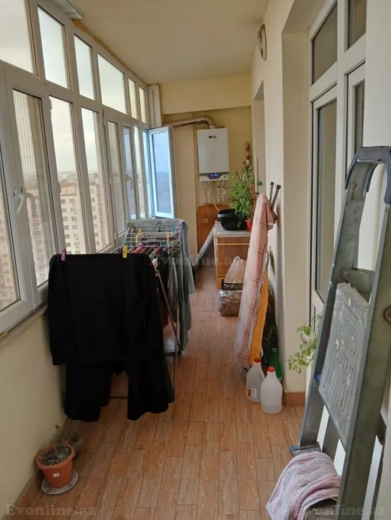 3 otaqlı yeni tikili mənzil satılır — Yeni Yasamal, Bakı - şəkil 7