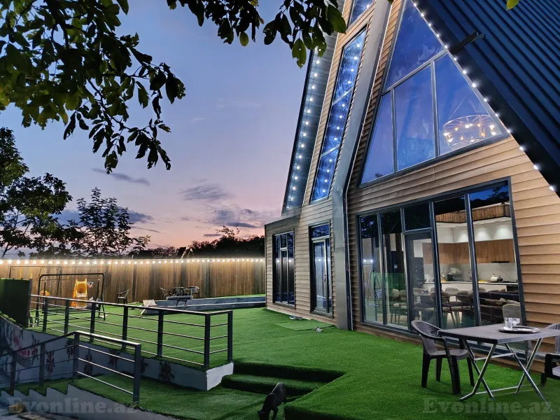4 otaqlı Həyət evi 220 m² Qəbələ Satılır