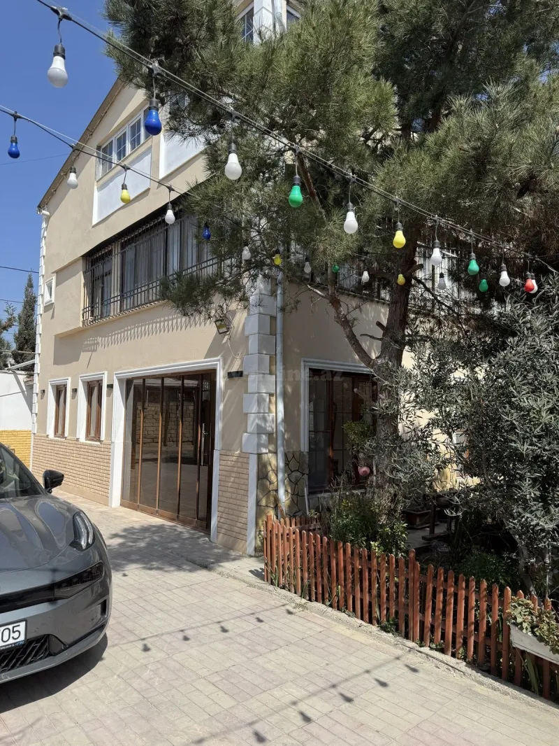 7 otaqlı Həyət evi 450 m² Hövsan Satılır
